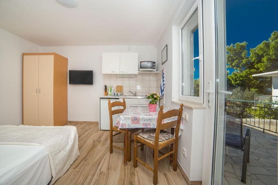 Apartmani Stipan 布雷拉 外观 照片