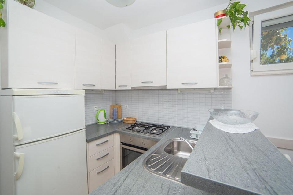 Apartmani Stipan 布雷拉 外观 照片